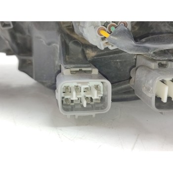 Recambio de faro derecho para mitsubishi asx (ga0w) motion 2wd referencia OEM IAM 8301C872  