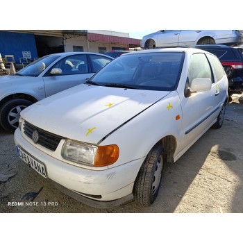 volkswagen polo berlina (6n1) del año 1996