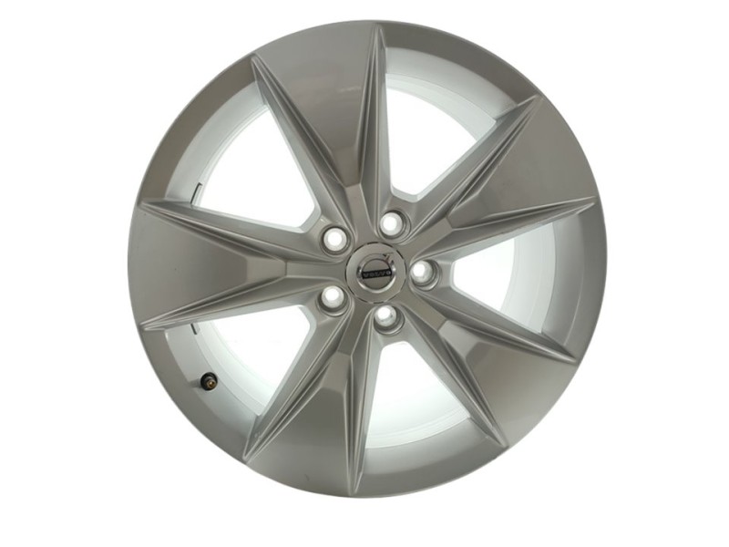 Recambio de llanta para volvo xc 40 core 2wd referencia OEM IAM 32271574  