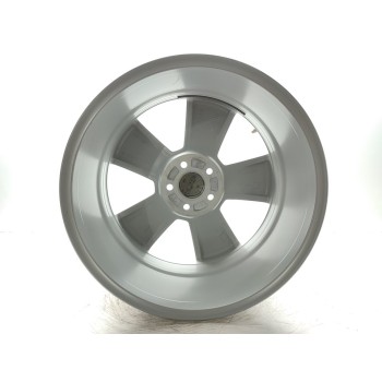 Recambio de llanta para volvo xc 40 core 2wd referencia OEM IAM 32271574  