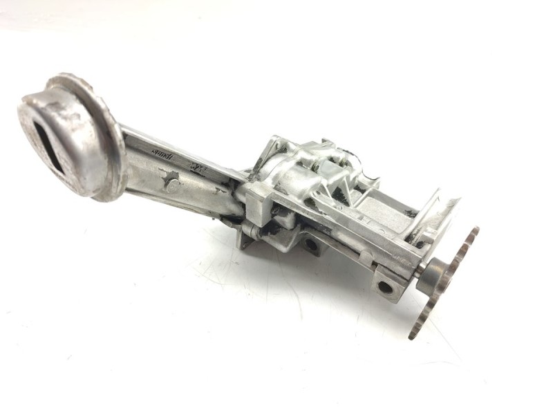 Recambio de bomba aceite para renault megane ii berlina 5p 1.5 dci diesel referencia OEM IAM 7700600532  