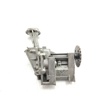 Recambio de bomba aceite para renault megane ii berlina 5p 1.5 dci diesel referencia OEM IAM 7700600532  