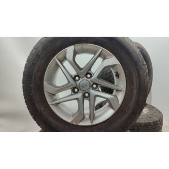 Recambio de juego llantas para hyundai tucson essence 2wd referencia OEM IAM 52910D7110  