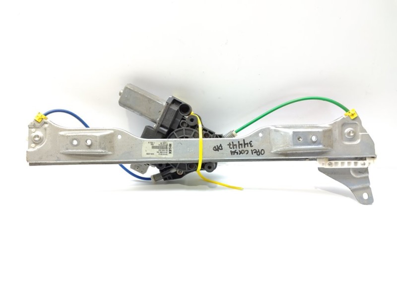 Recambio de elevalunas delantero derecho para opel corsa e selective referencia OEM IAM 39161985  