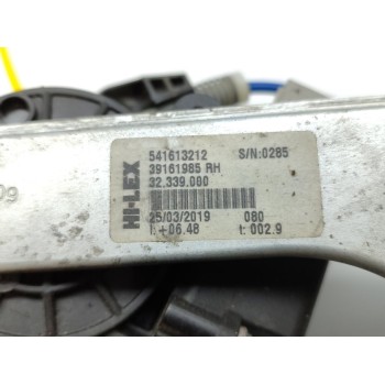 Recambio de elevalunas delantero derecho para opel corsa e selective referencia OEM IAM 39161985  