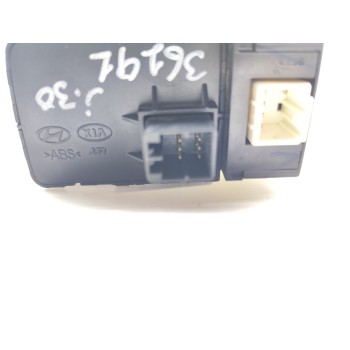 Recambio de interruptor para hyundai i20 classic referencia OEM IAM 93300C8000  