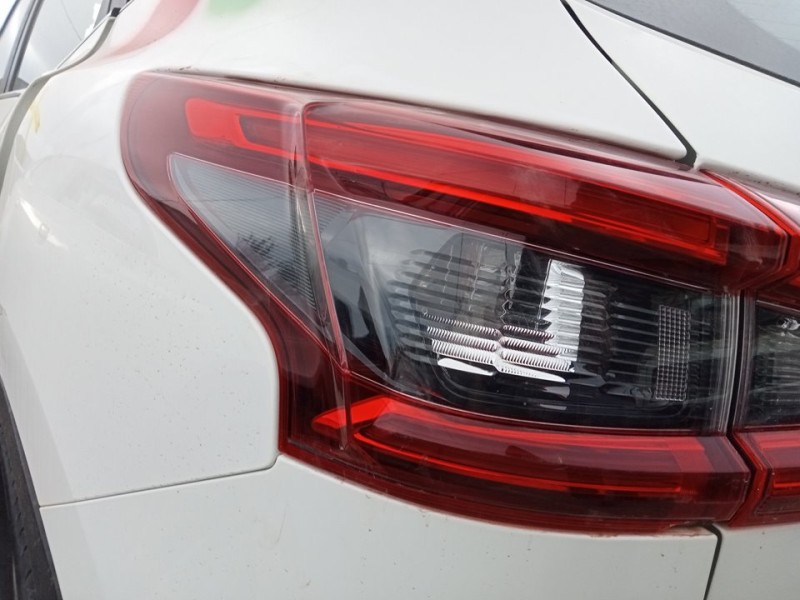 Recambio de piloto trasero izquierdo para nissan qashqai (j11) acenta referencia OEM IAM 26555HP00A  