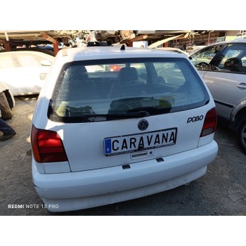 volkswagen polo berlina (6n1) del año 1996