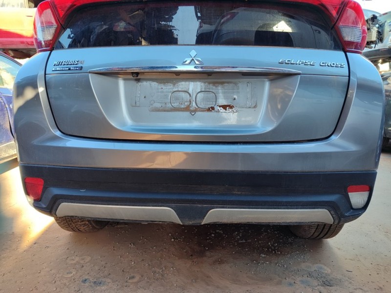 Recambio de paragolpes trasero para mitsubishi eclipse cross spirit 2wd referencia OEM IAM 6410D712  