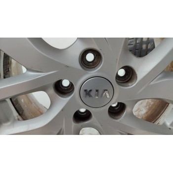 Recambio de juego llantas para kia carens ( ) drive referencia OEM IAM 52910A4650  