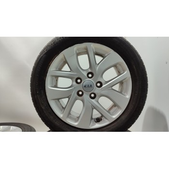 Recambio de juego llantas para kia carens ( ) drive referencia OEM IAM 52910A4650  