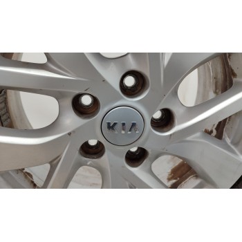 Recambio de juego llantas para kia carens ( ) drive referencia OEM IAM 52910A4650  