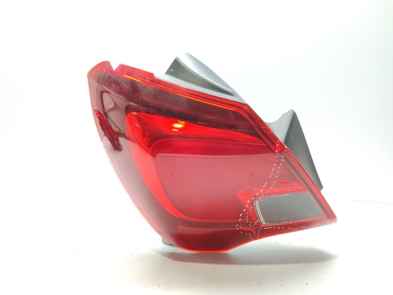 Recambio de piloto trasero izquierdo para opel corsa e selective referencia OEM IAM 39068622  