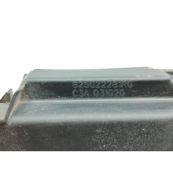 Recambio de cerradura puerta trasera derecha para dacia sandero comfort referencia OEM IAM 825022281R  