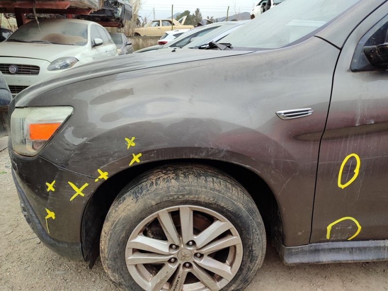 Recambio de aleta delantera izquierda para mitsubishi asx (ga0w) motion 4wd referencia OEM IAM 5220F465  