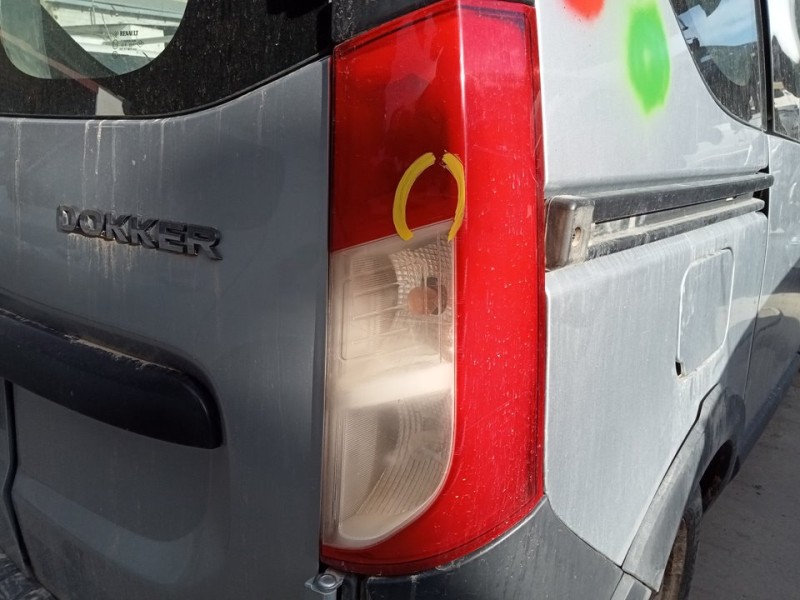 Recambio de piloto trasero derecho para dacia dokker stepway essential referencia OEM IAM 265509604R  