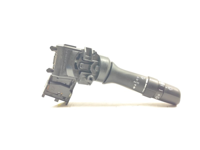 Recambio de mando limpia para toyota yaris active referencia OEM IAM 846520D190  