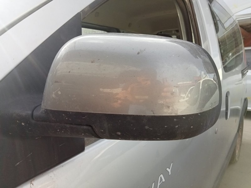 Recambio de retrovisor izquierdo para dacia dokker stepway essential referencia OEM IAM 963025005R  