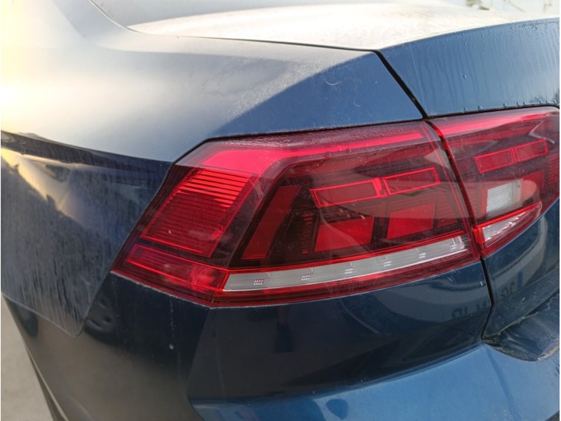 Recambio de piloto trasero izquierdo para volkswagen passat berlina (cb2) executive referencia OEM IAM 3G5945095J  