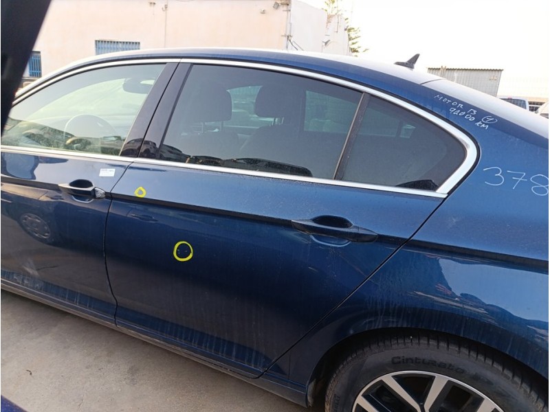 Recambio de puerta trasera izquierda para volkswagen passat berlina (cb2) executive referencia OEM IAM 3G5833055AC  