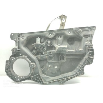 ELEVALUNAS DELANTERO DERECHO KB7W58590 