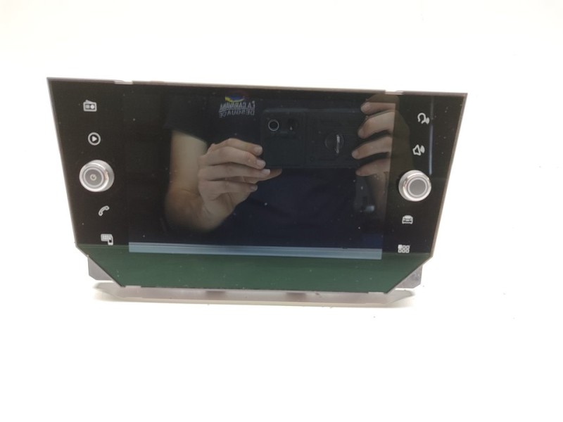Recambio de pantalla multifuncion para seat ibiza (kj1) style referencia OEM IAM 6F0919605  