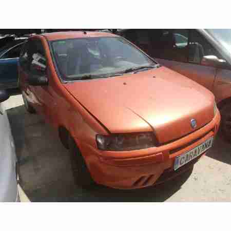 FIAT PUNTO BERLINA (188)