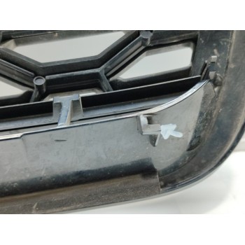 Recambio de rejilla delantera para land rover discovery sport se referencia OEM IAM FK72BA100CAW  