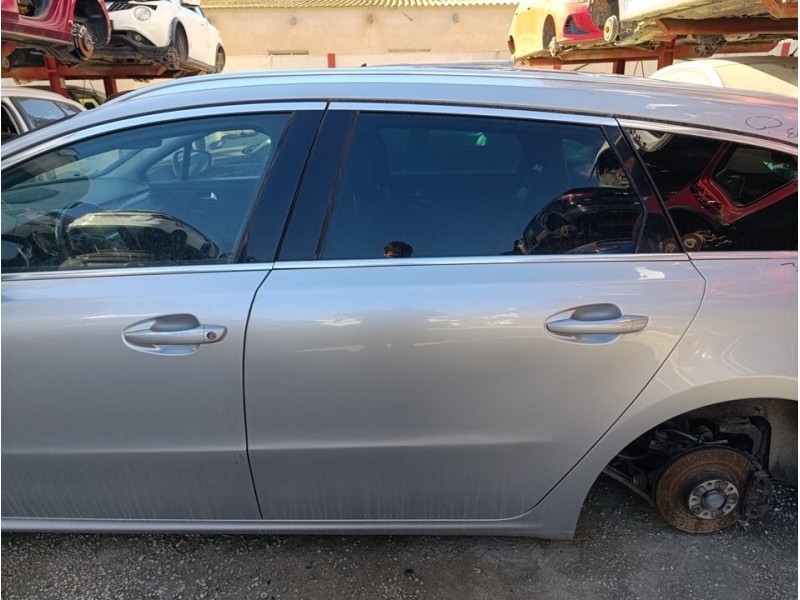 Recambio de puerta trasera izquierda para peugeot 508 sw allure referencia OEM IAM 9006S7  