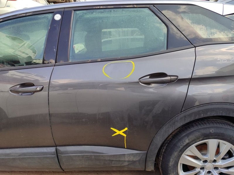 Recambio de puerta trasera izquierda para peugeot 3008 active pack referencia OEM IAM 9812317280  