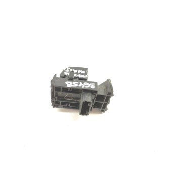 Recambio de mando elevalunas trasero derecho para toyota yaris (xp21) hybrid active tech referencia OEM IAM 8481002260  
