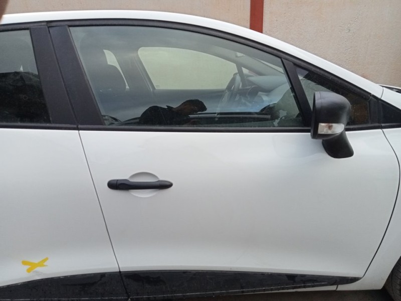 Recambio de puerta delantera derecha para renault clio iv authentique referencia OEM IAM 801008302R  