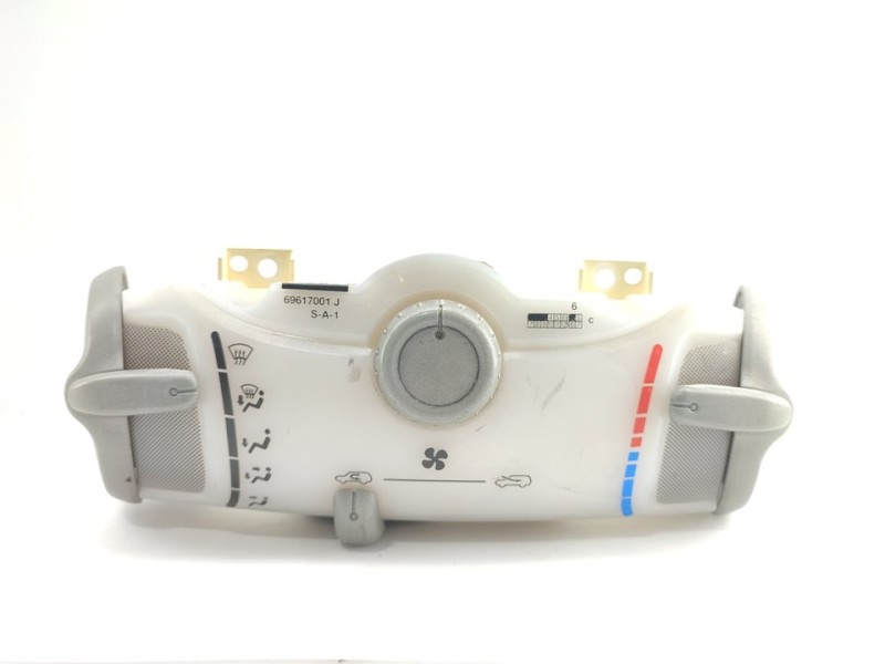 Recambio de mando calefaccion / aire acondicionado para peugeot 107 básico referencia OEM IAM 559000H020  