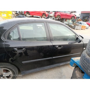 saab 9-3 berlina del año 2003