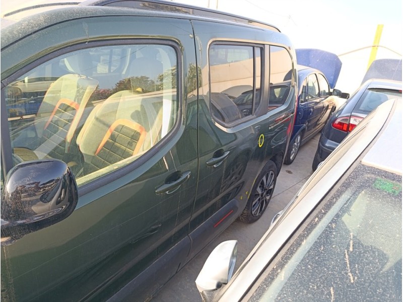 Recambio de puerta lateral corredera izquierda para citroën berlingo feel m referencia OEM IAM 9820434580  