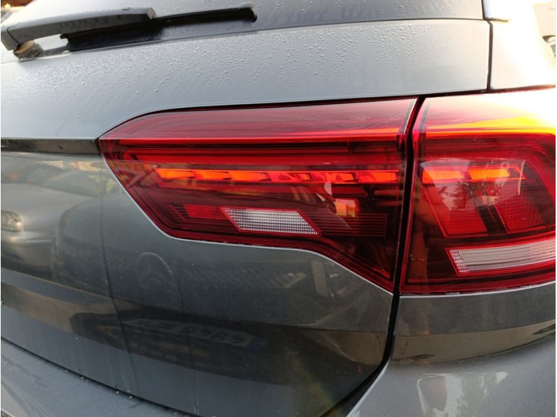 Recambio de piloto trasero derecho interior para volkswagen t-roc (d11) life referencia OEM IAM 2GA945094B  