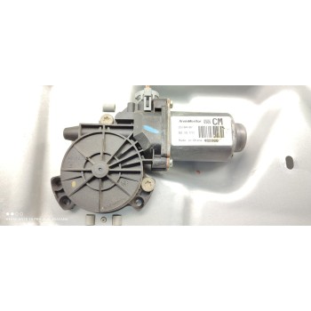 Recambio de elevalunas delantero derecho para hyundai santa fe (bm) 2.2 crdi comfort 4x4 referencia OEM IAM 824812B000  