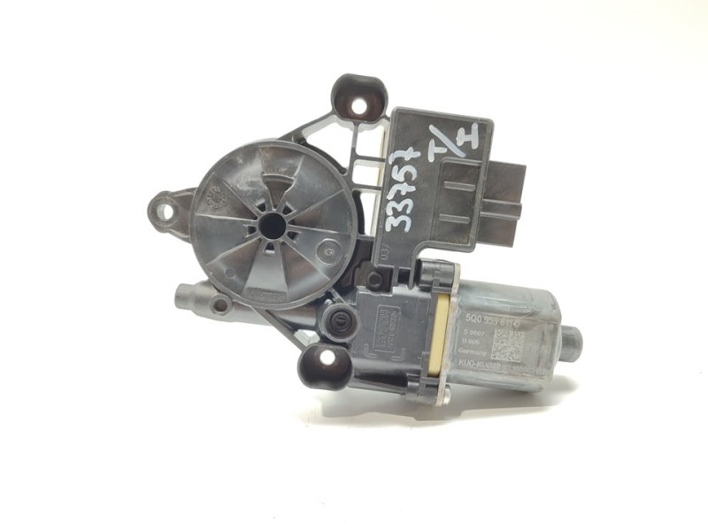 Recambio de motor elevalunas trasero izquierdo para volkswagen polo edition referencia OEM IAM 5Q0959811D  