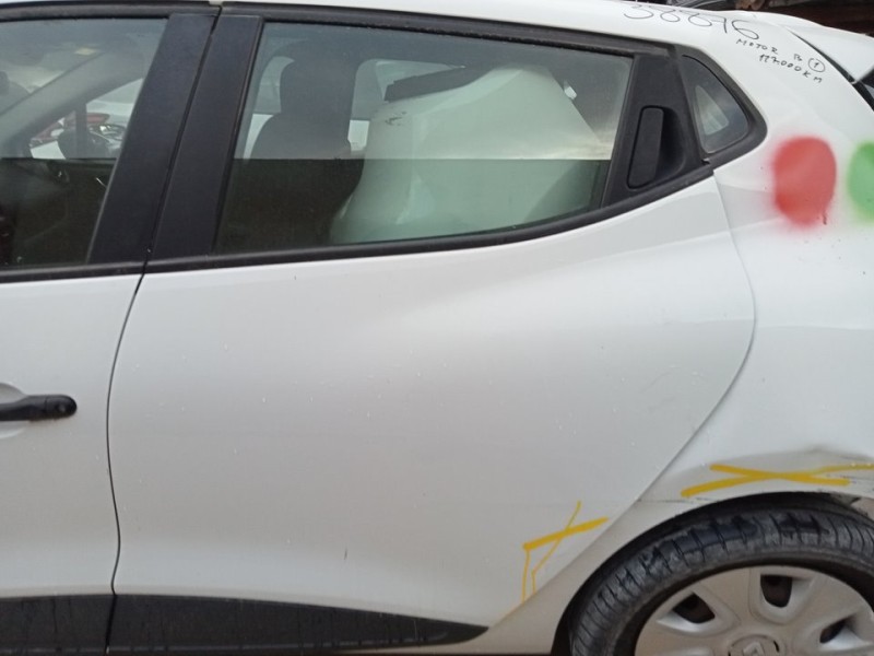 Recambio de puerta trasera izquierda para renault clio iv authentique referencia OEM IAM 821012089R  