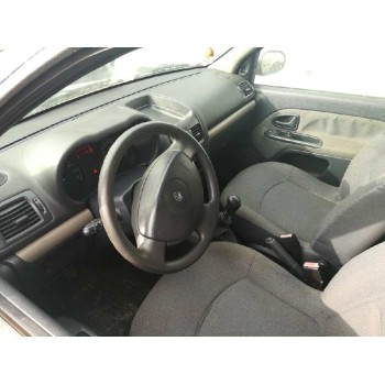 renault clio ii fase ii (b/cb0) del año 2004