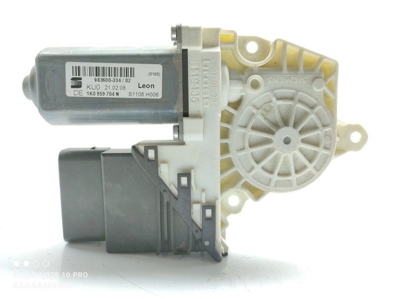 Recambio de motor elevalunas trasero derecho para seat leon (1p1) reference referencia OEM IAM 1K0959704N  
