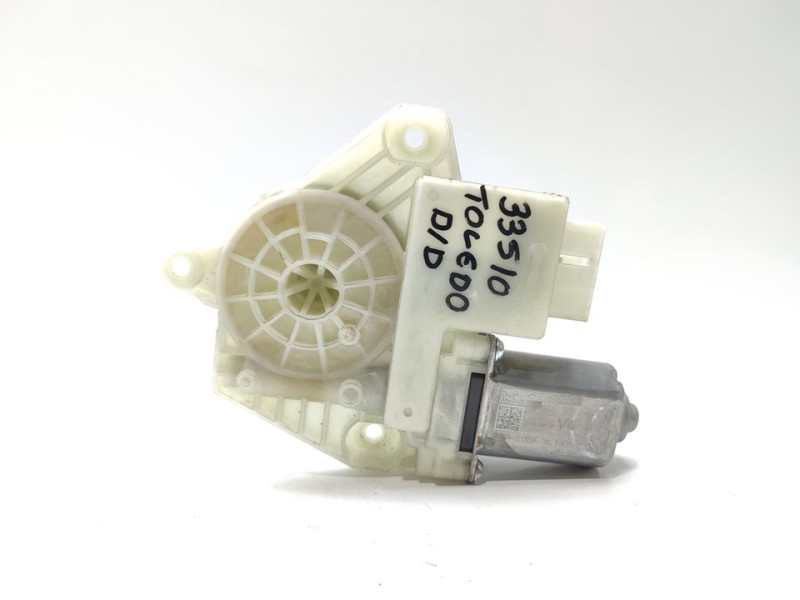 Recambio de motor elevalunas delantero derecho para seat toledo (kg3) connect referencia OEM IAM 5JA959812K  