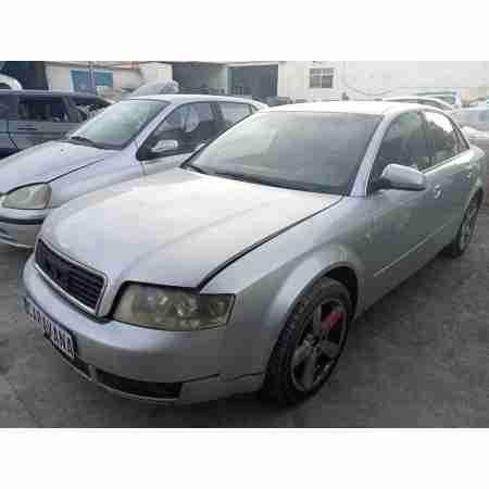 AUDI A4 BERLINA (8E)