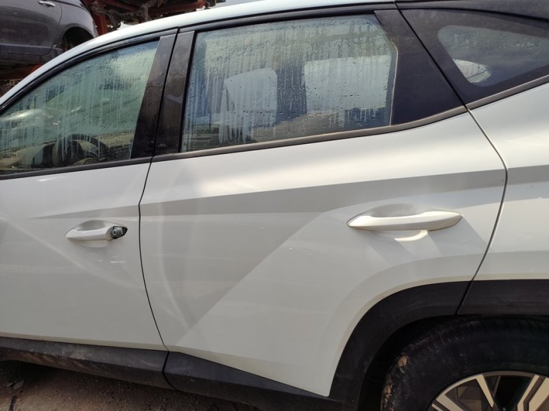 Recambio de puerta trasera izquierda para hyundai tucson (nx) maxx 2wd referencia OEM IAM 77003N7000  