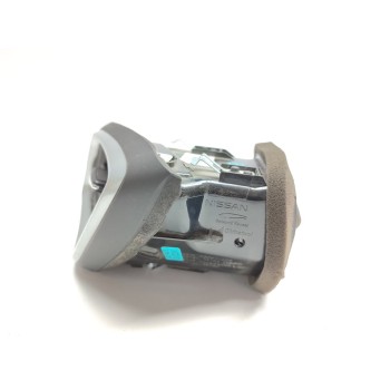 Recambio de rejilla aireadora para nissan qashqai (j11) 360 referencia OEM IAM 68761HV00A  