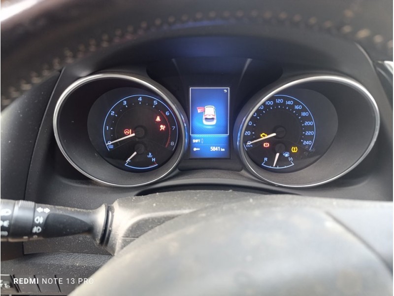 Recambio de cuadro instrumentos para toyota auris active referencia OEM IAM 83800F2F21  