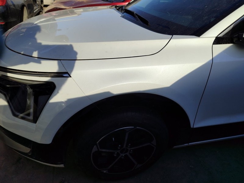 Recambio de aleta delantera izquierda para kia niro (sg2) hybrid concept referencia OEM IAM 66311AT000  