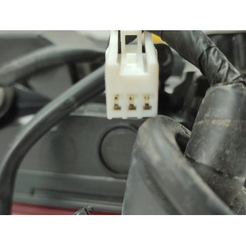 Recambio de piloto trasero derecho para kia niro (sg2) hybrid concept referencia OEM IAM 92402AT000  