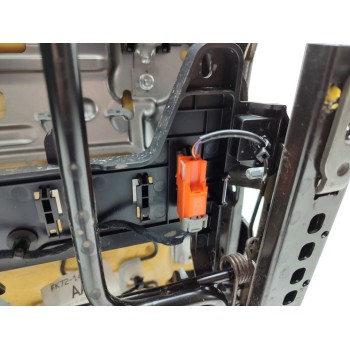 Recambio de asiento delantero derecho para land rover discovery sport se referencia OEM IAM LR162957  