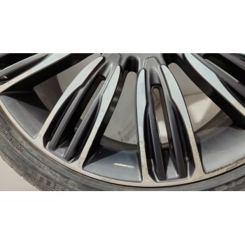 Recambio de llanta para land rover range rover velar velar referencia OEM IAM J8A21007UA  